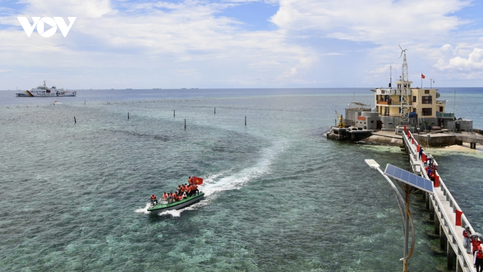 Exhibition in France highlights Vietnam’s seas and islands